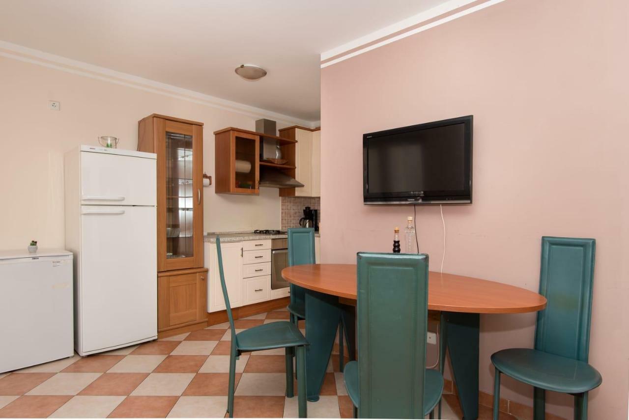 Vodice-Srima Apartment Екстериор снимка