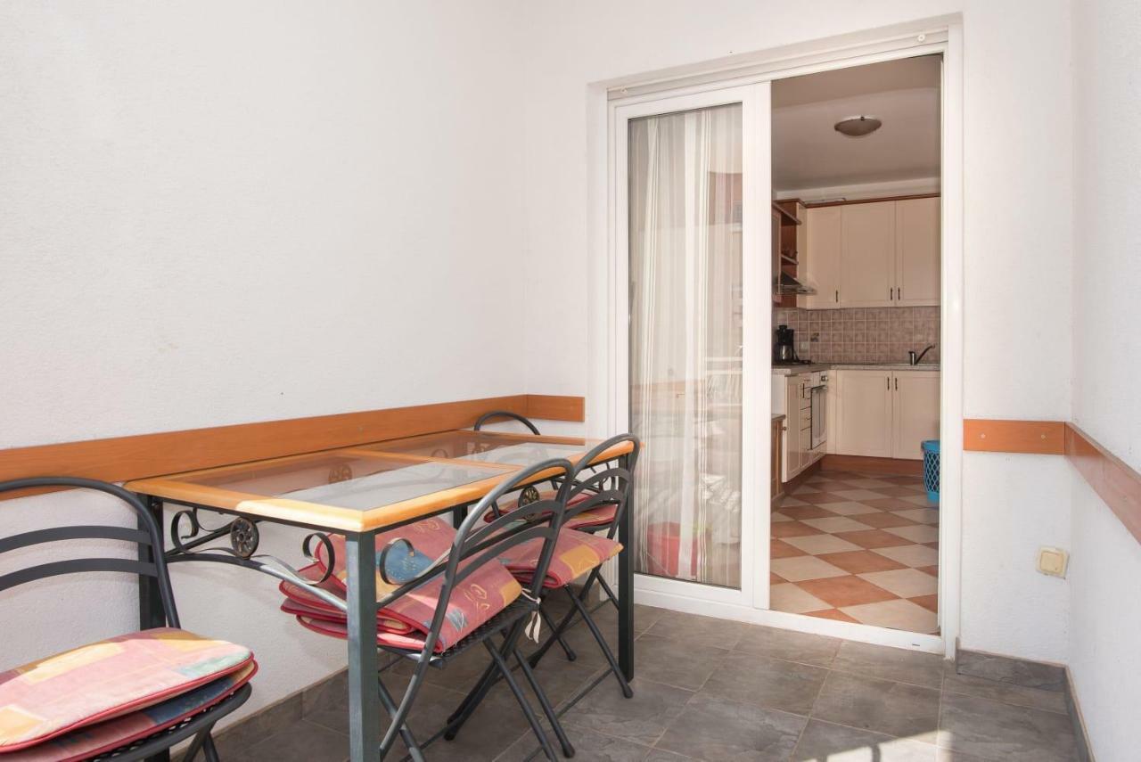 Vodice-Srima Apartment Екстериор снимка