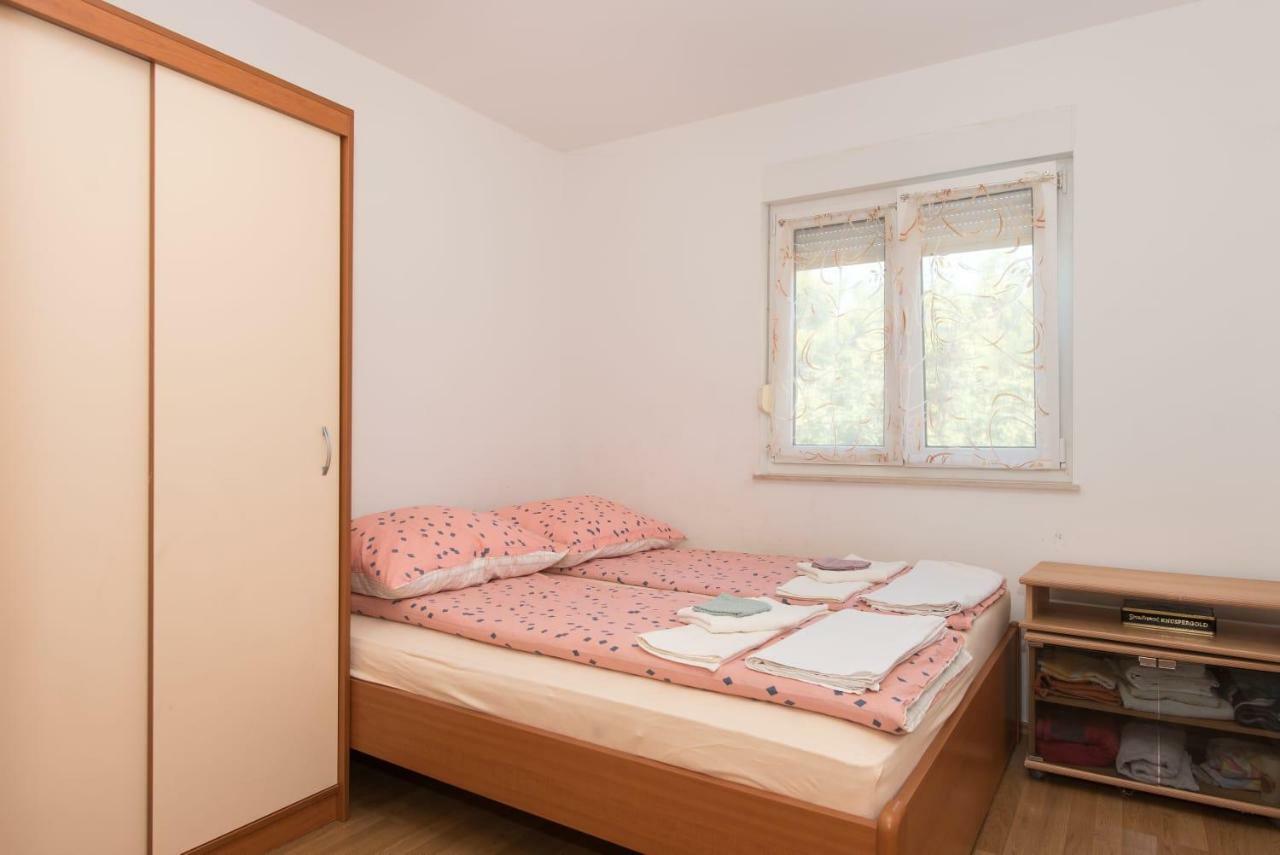 Vodice-Srima Apartment Екстериор снимка